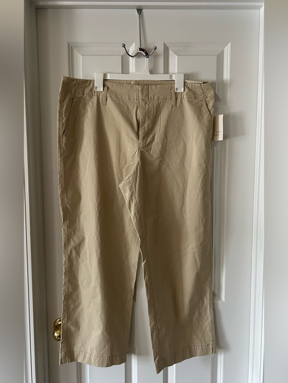 a new day Women's Khaki Cropped Straight Trousers